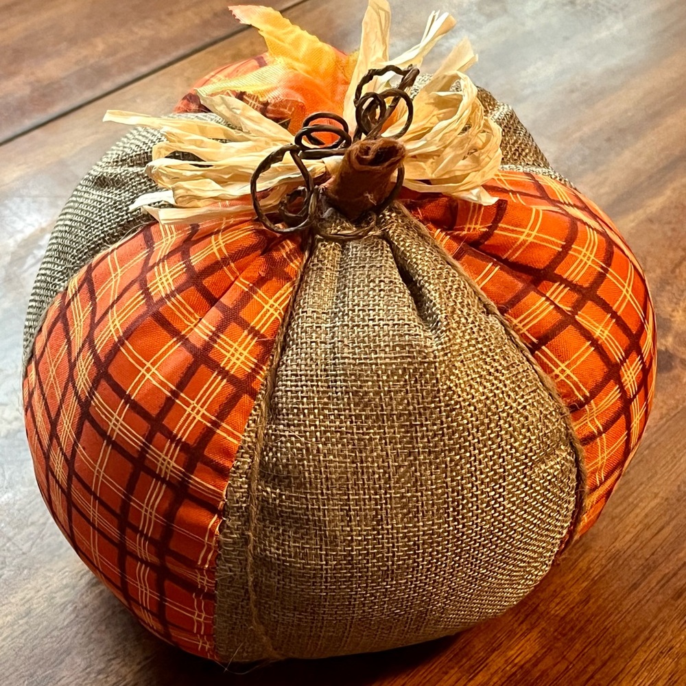 Pumpkin - Small Pillow (Stuffed)